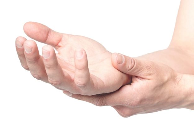 se me duermen las muñecas